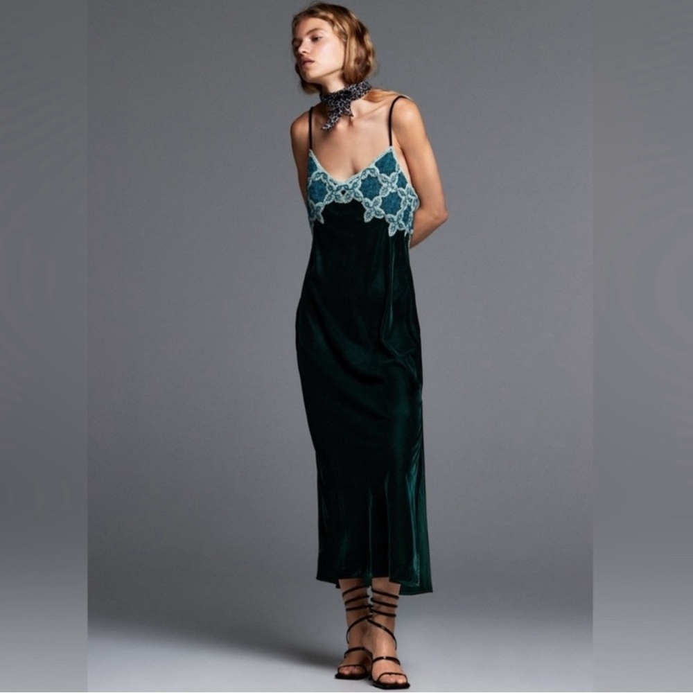 ZARA  Maxi long crochet velvet dress

P2P approx 18”